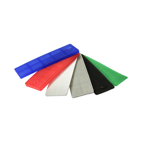 Bag of 200 Assorted Packers 28mm Wide 1 - 6mm Height