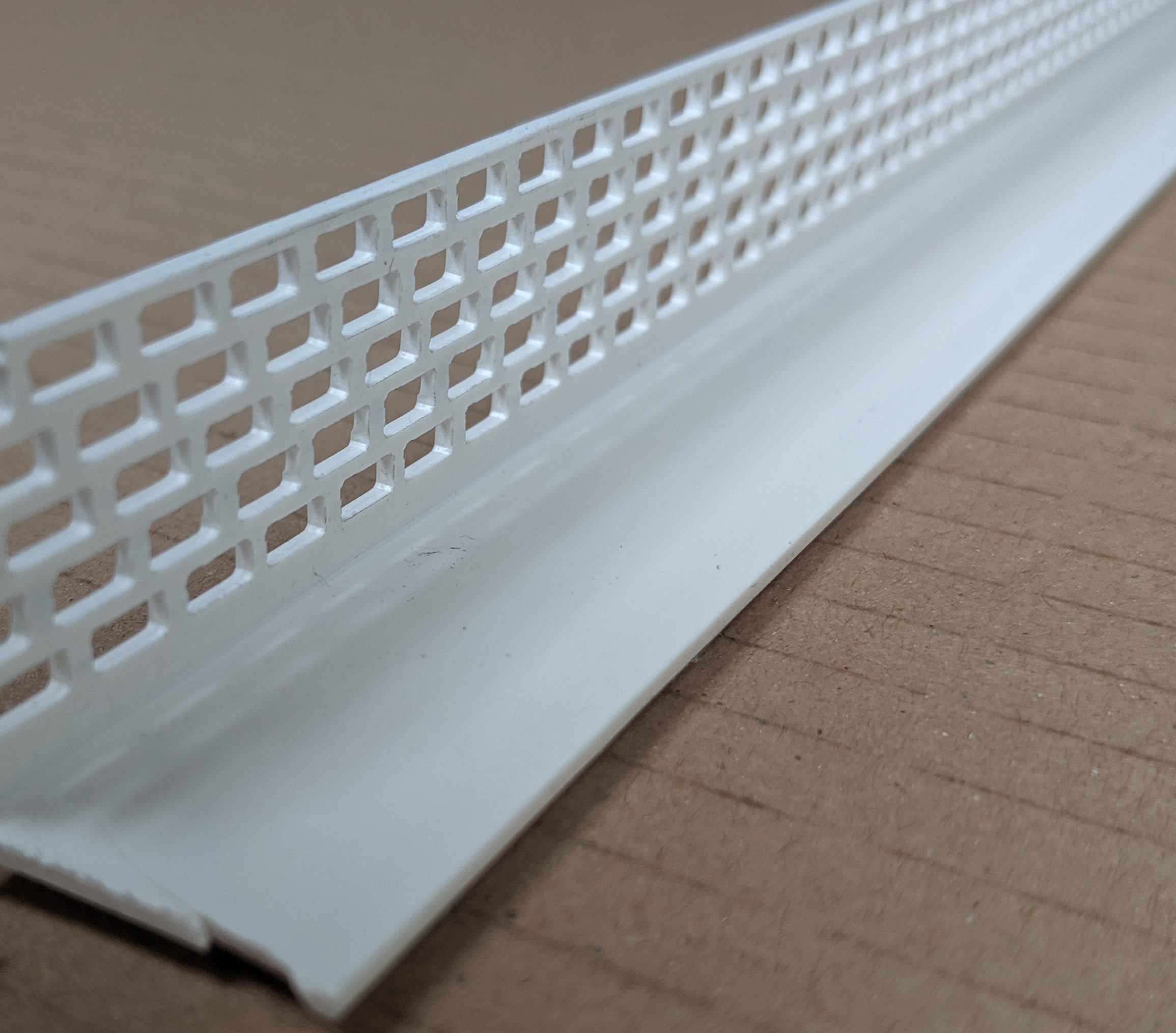 Wemico White PVC Ventilation Angle 25mm x 25mm x 2.5m 1 Length