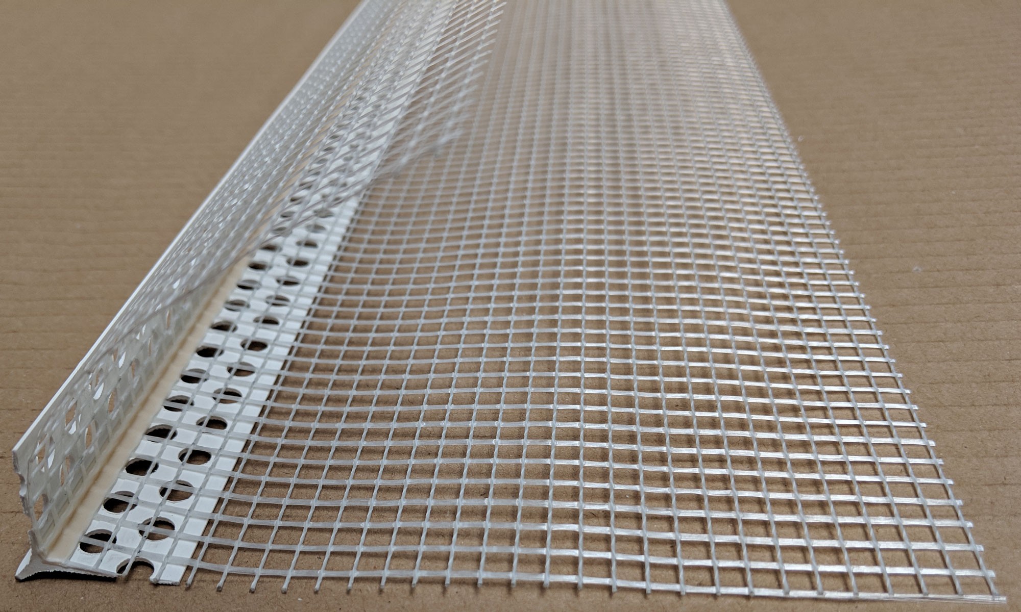 PVC Corner Bead With Glass Fibre Mesh And Extended Arris 3mm Render Depth 2.5m 1 Length