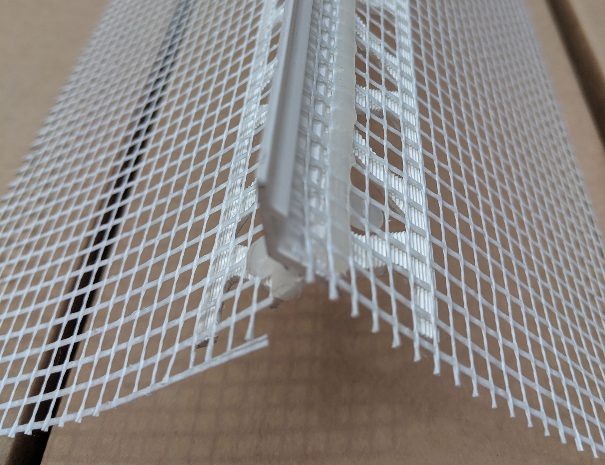 Wemico PVC Water Balcony Drip Bead with Mesh 6mm x 25mm x 6mm Render Depth x 25mm x 2.5m 1 Length