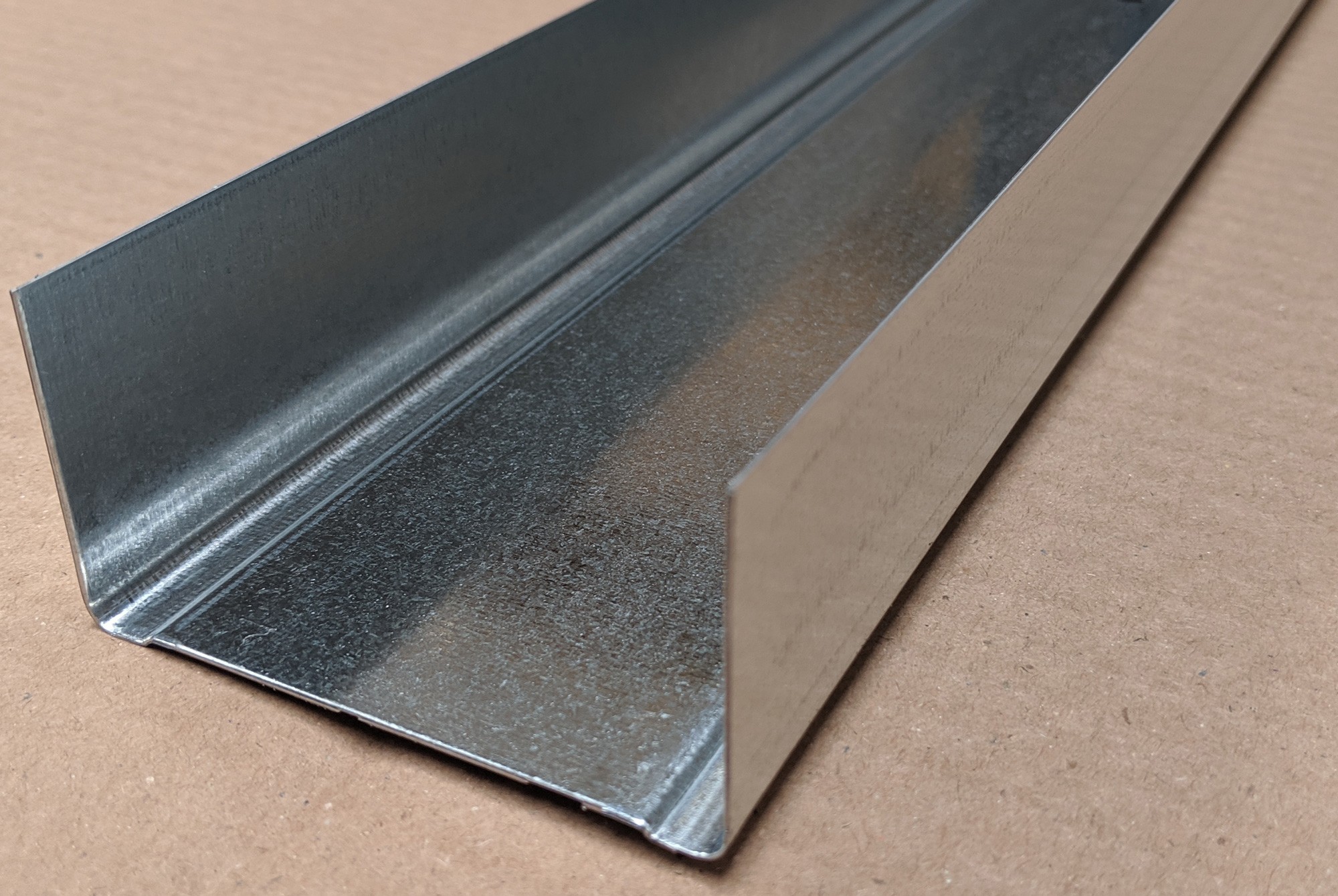 Protektor Galvanised Steel DIN Standard Track Profile 40mm x 75mm x 40mm x 0.6mm 4m 1 Length