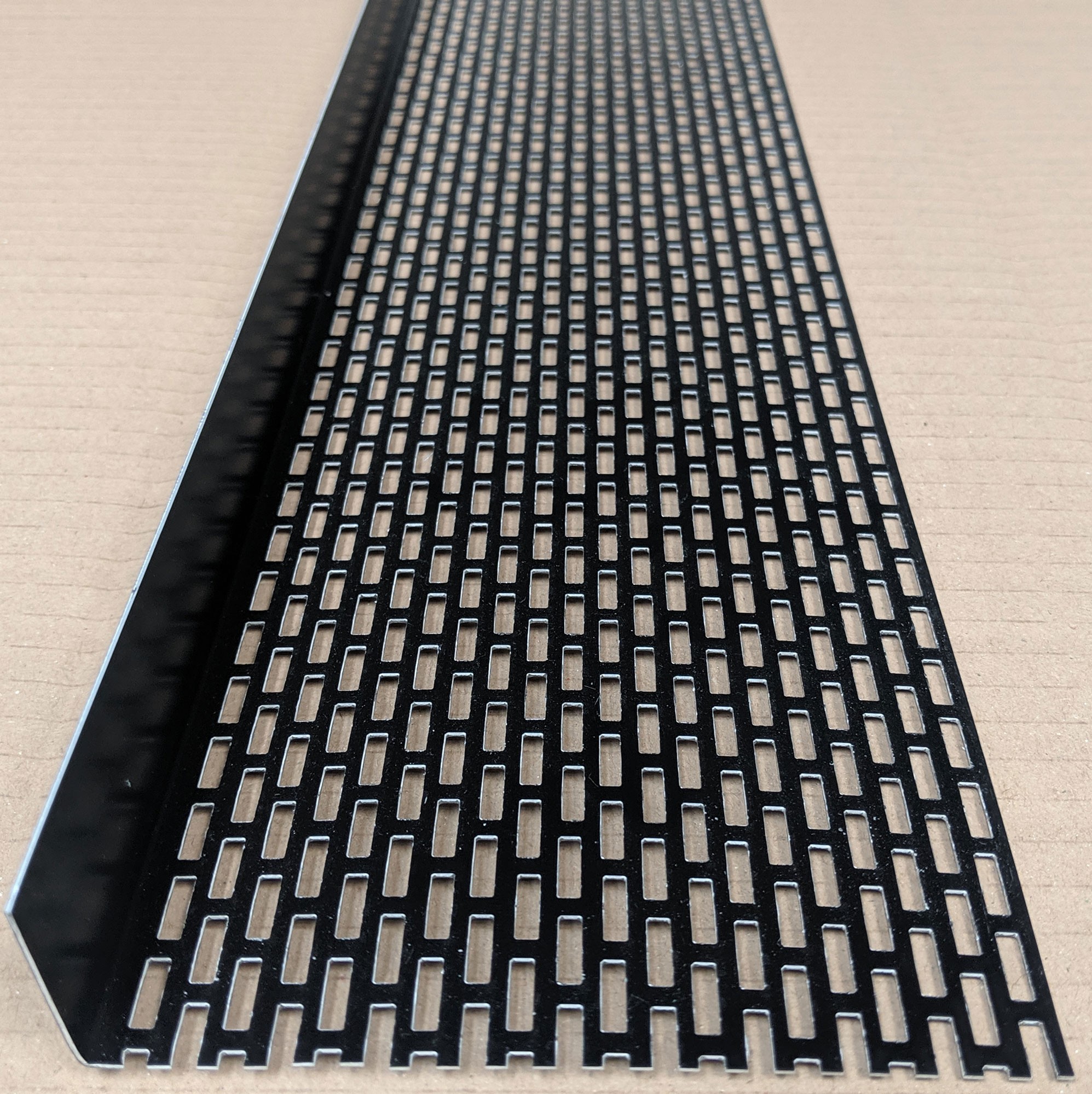 Wemico 30mm X 120mm Aluminium Black Coated Ventilation Angle 2.5m 1 length