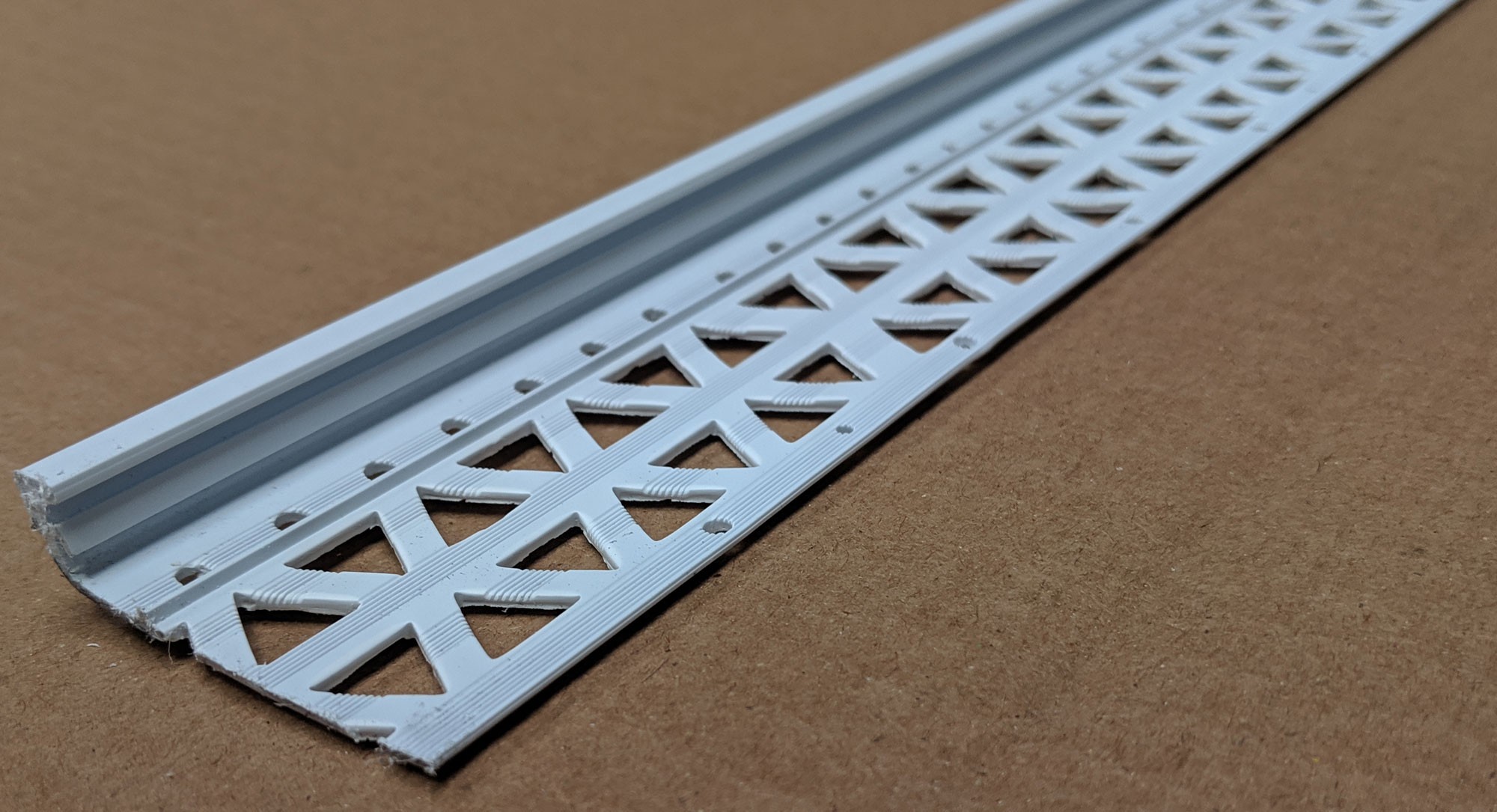 White 6-12mm Render Depth PVC Drip / Bellcast Bead 2.5m 1 Length