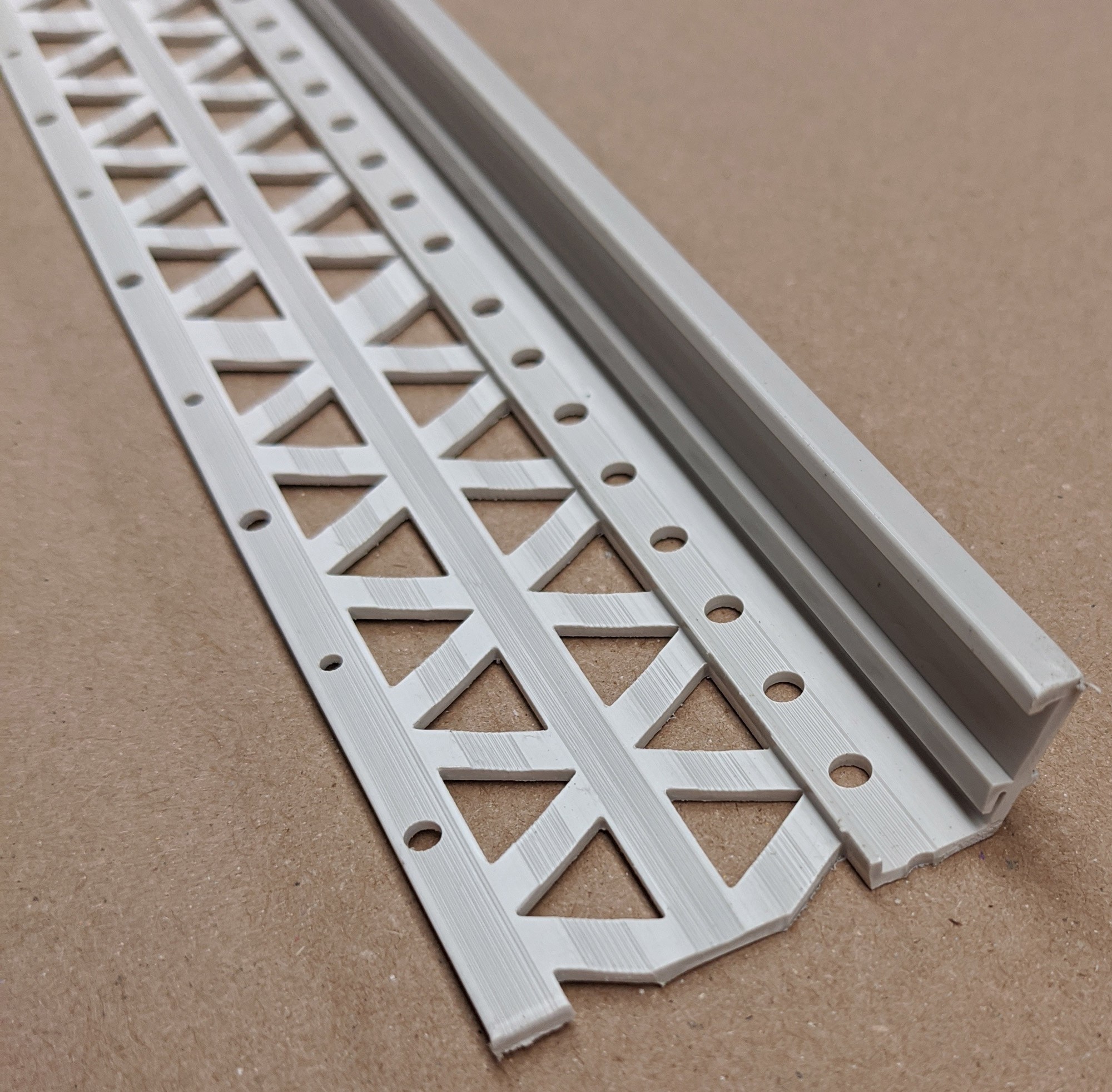 Light Grey 10-17mm Render Depth PVC Drip / Bellcast Bead 2.5m 1 Length