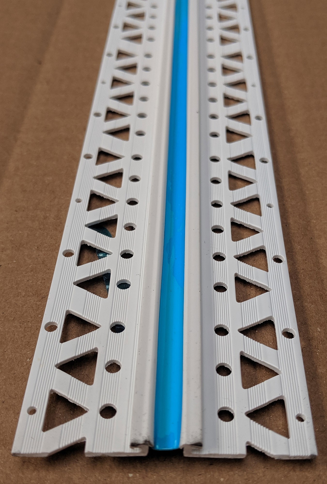 White 4 - 6mm Render Depth PVC Movement Bead 2.5m 1 Length