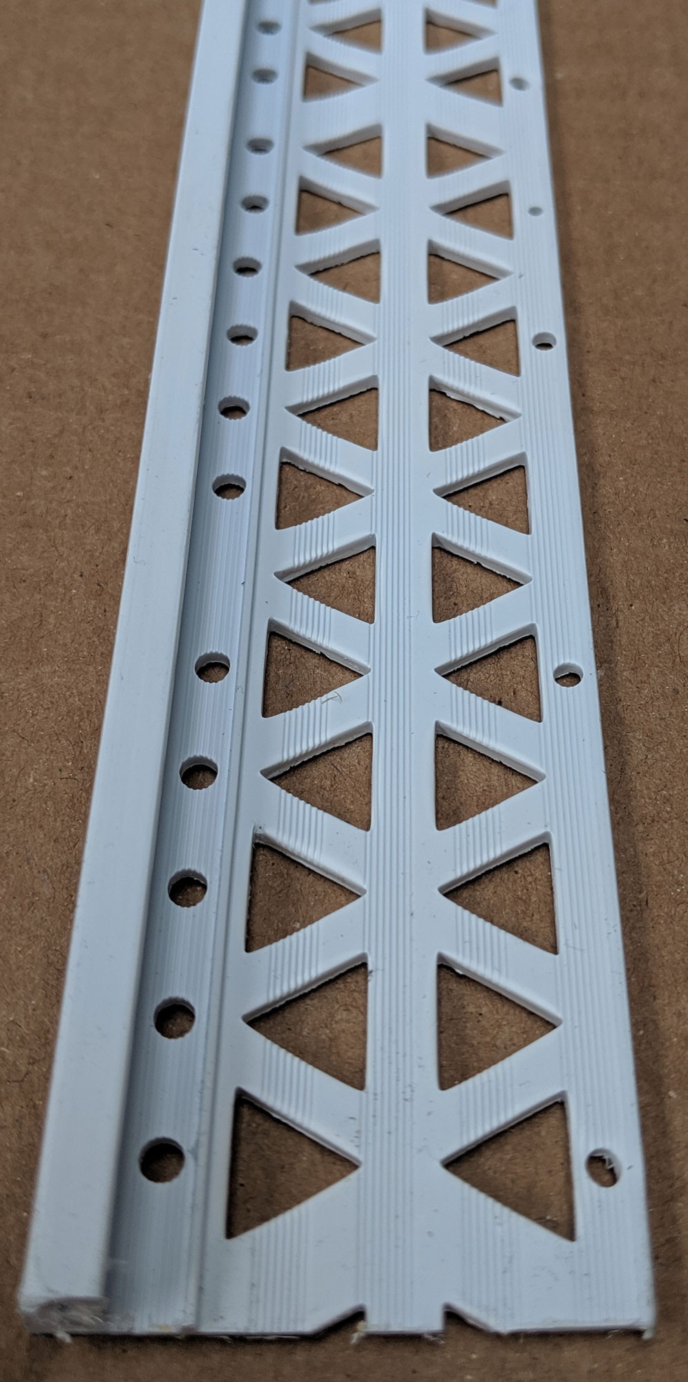 White 10 - 12mm Render Depth PVC Stop Bead 42mm x 2.5m 1 Length