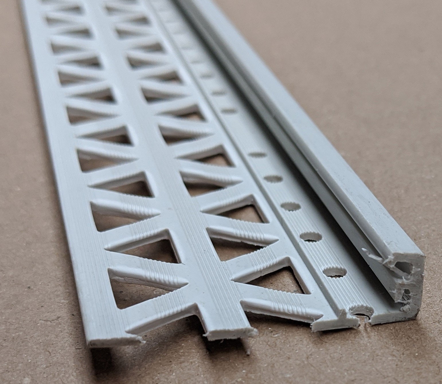Light Grey 10 - 12mm Render Depth PVC Stop Bead 42mm x 3m 1 Length